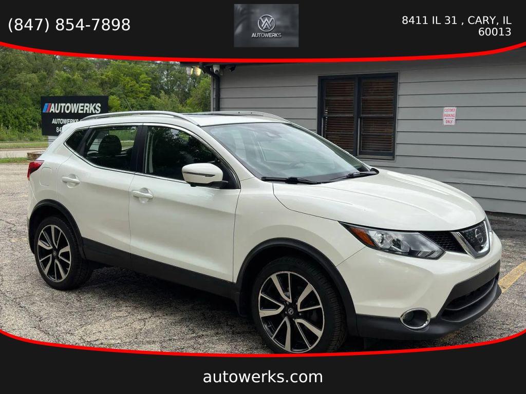 used 2017 Nissan Rogue Sport car, priced at $13,499
