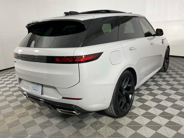 new 2025 Land Rover Range Rover Sport car, priced at $113,100