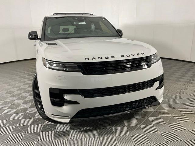new 2025 Land Rover Range Rover Sport car, priced at $113,100