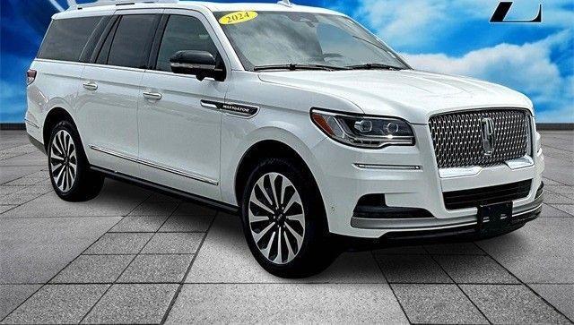 used 2024 Lincoln Navigator L car, priced at $83,540