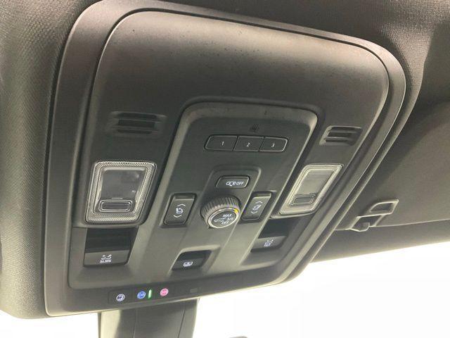 used 2021 GMC Yukon car, priced at $42,930