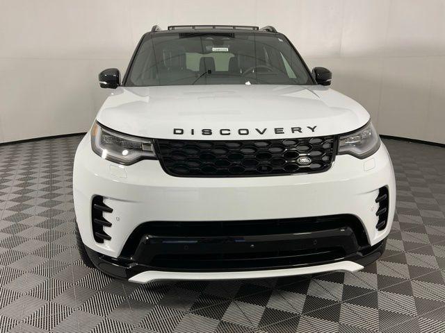 new 2024 Land Rover Discovery car, priced at $69,558