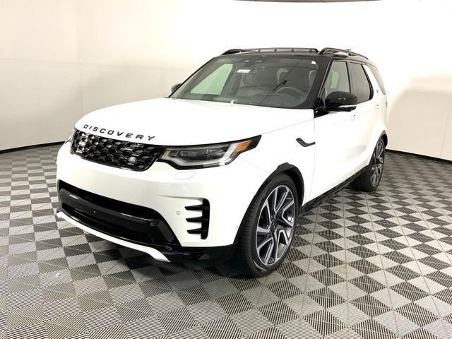 new 2024 Land Rover Discovery car, priced at $77,058