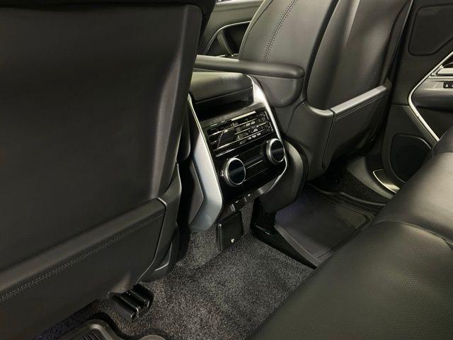 new 2025 Land Rover Range Rover car, priced at $151,029