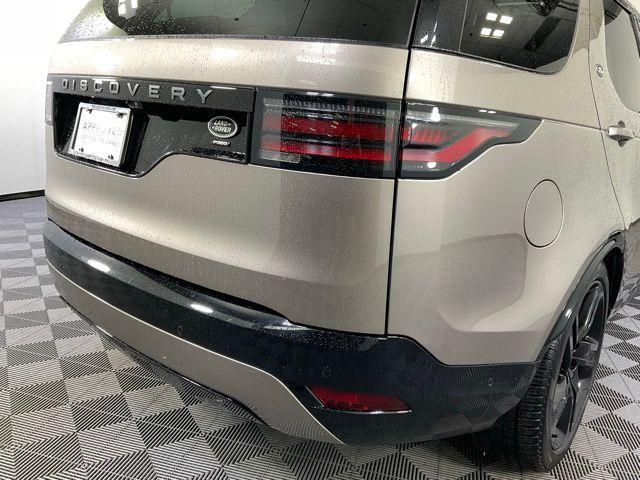 used 2022 Land Rover Discovery car, priced at $42,991