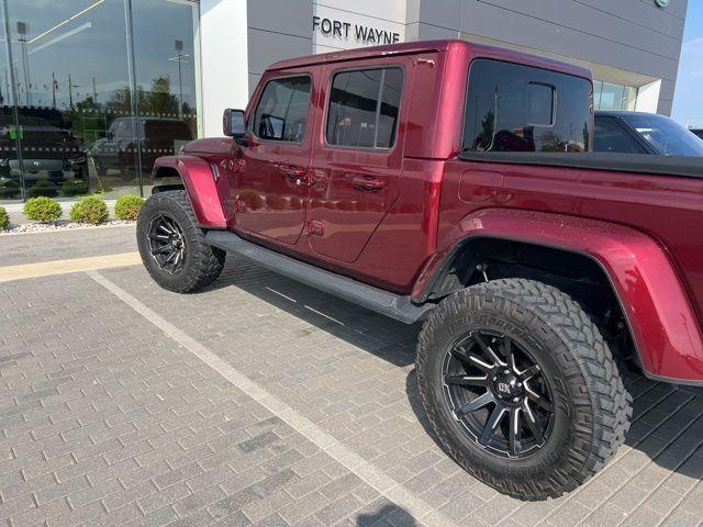 used 2021 Jeep Gladiator car, priced at $35,864