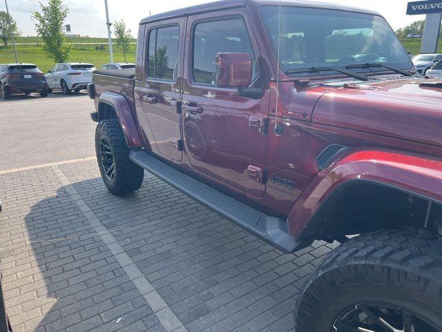 used 2021 Jeep Gladiator car, priced at $35,864