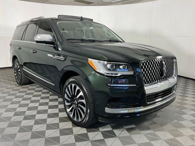 used 2023 Lincoln Navigator car, priced at $72,412
