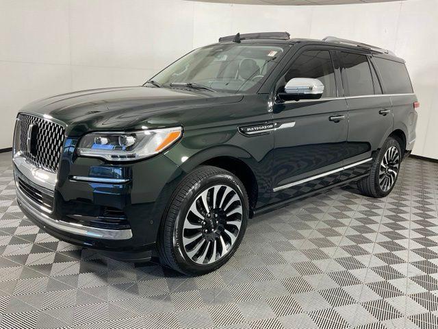 used 2023 Lincoln Navigator car, priced at $72,412
