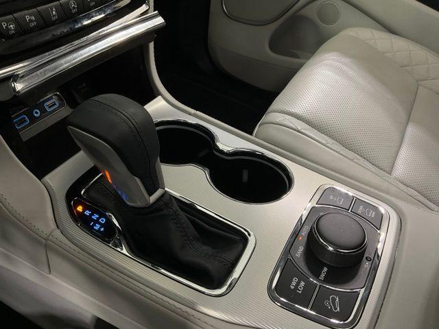 used 2019 Jeep Grand Cherokee car, priced at $27,586