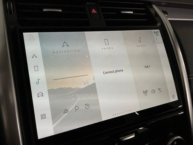 new 2025 Land Rover Discovery car, priced at $80,412
