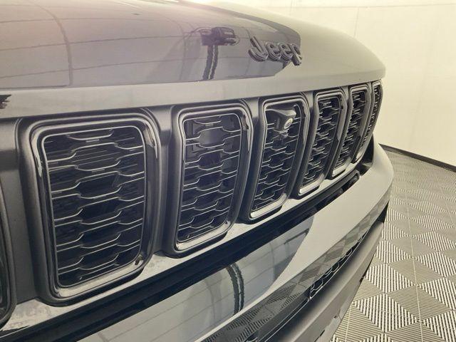 used 2024 Jeep Grand Cherokee L car, priced at $46,418