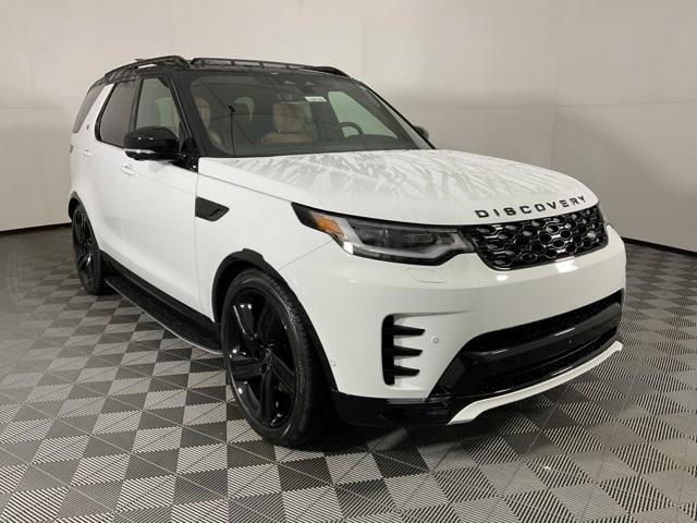 new 2025 Land Rover Discovery car, priced at $81,324