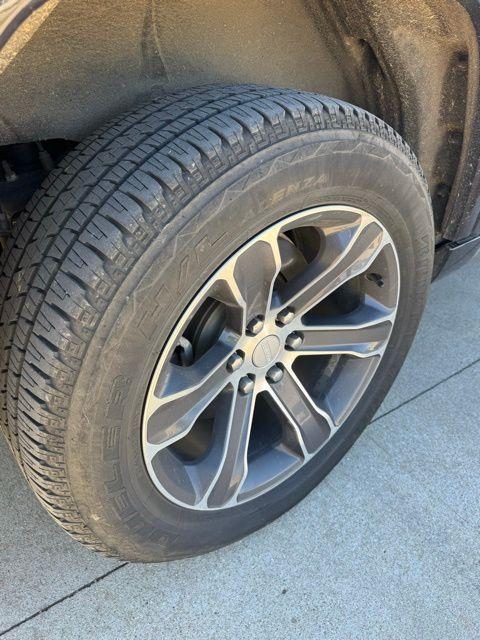 used 2023 Jeep Grand Wagoneer L car