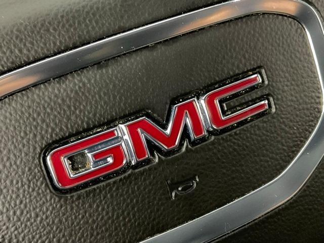 used 2023 GMC Yukon car, priced at $53,947