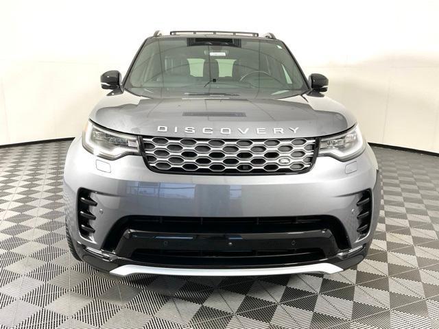 new 2024 Land Rover Discovery car, priced at $82,118