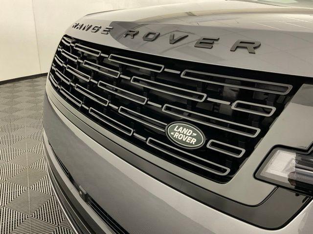 new 2025 Land Rover Range Rover car, priced at $139,554