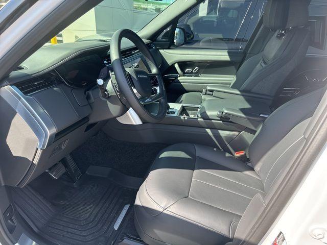 used 2025 Land Rover Range Rover car