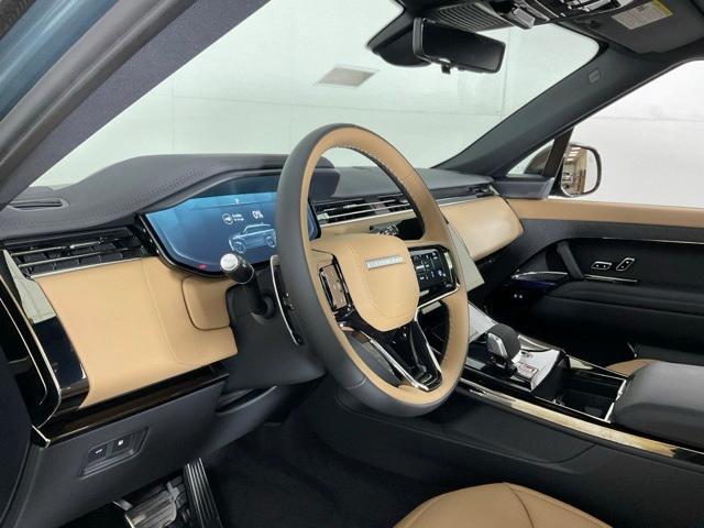 new 2025 Land Rover Range Rover Sport car, priced at $107,684