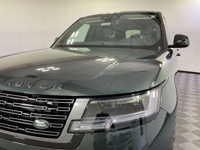 new 2025 Land Rover Range Rover car, priced at $138,189