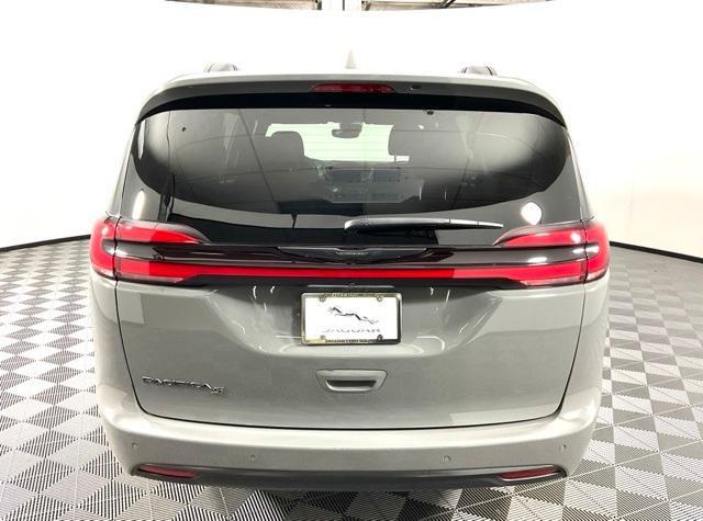 used 2021 Chrysler Pacifica car, priced at $28,429