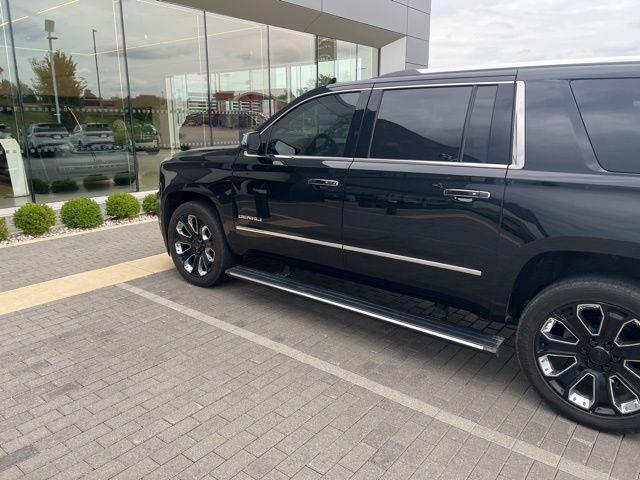 used 2020 GMC Yukon XL car
