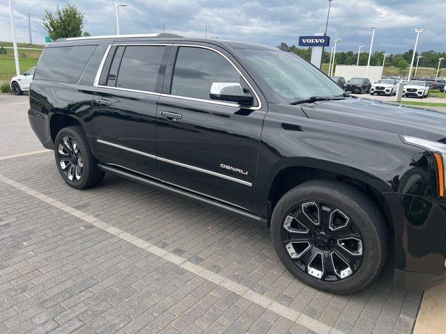 used 2020 GMC Yukon XL car