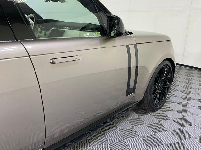 new 2025 Land Rover Range Rover car, priced at $161,659