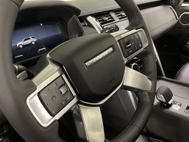 new 2025 Land Rover Discovery car, priced at $68,624