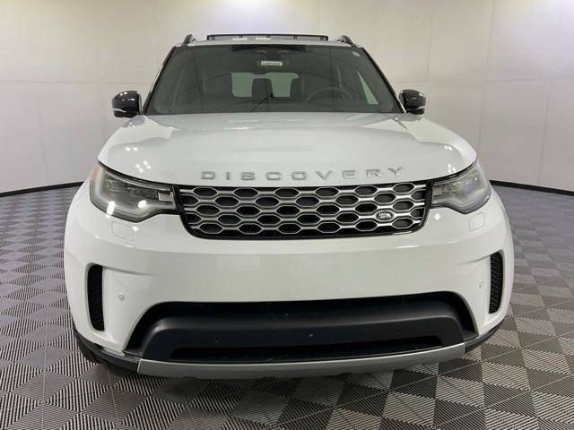 new 2025 Land Rover Discovery car, priced at $68,624