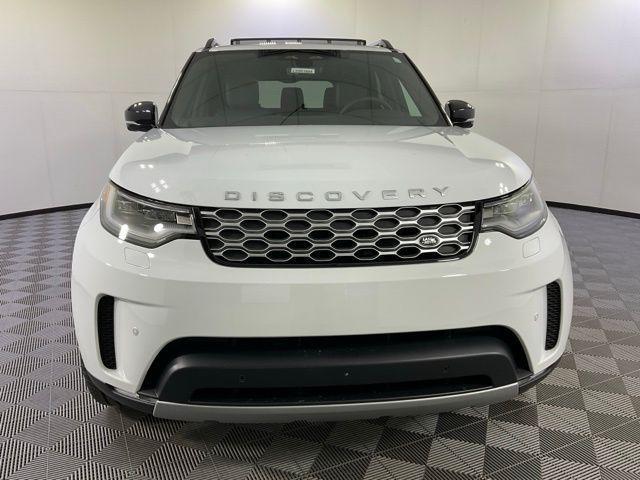 new 2025 Land Rover Discovery car, priced at $68,624