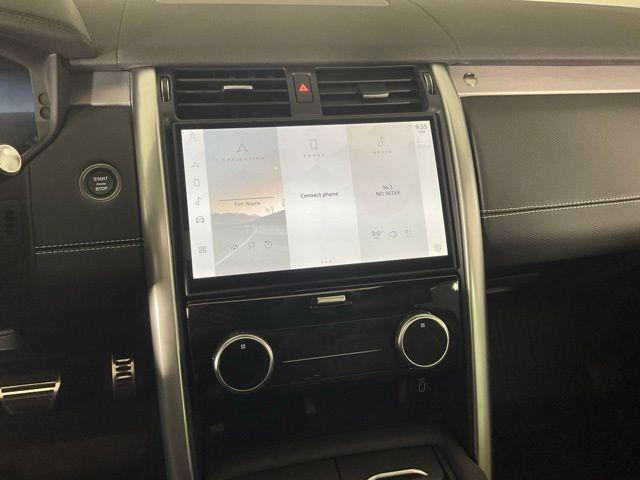 new 2026 Land Rover Discovery car, priced at $80,514