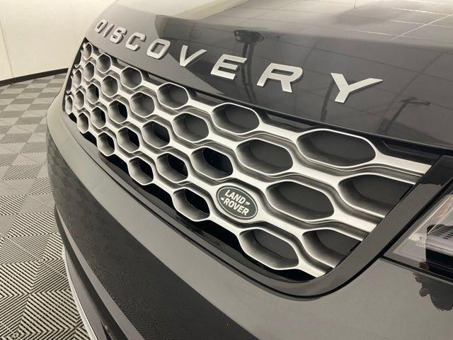 new 2026 Land Rover Discovery car, priced at $80,514