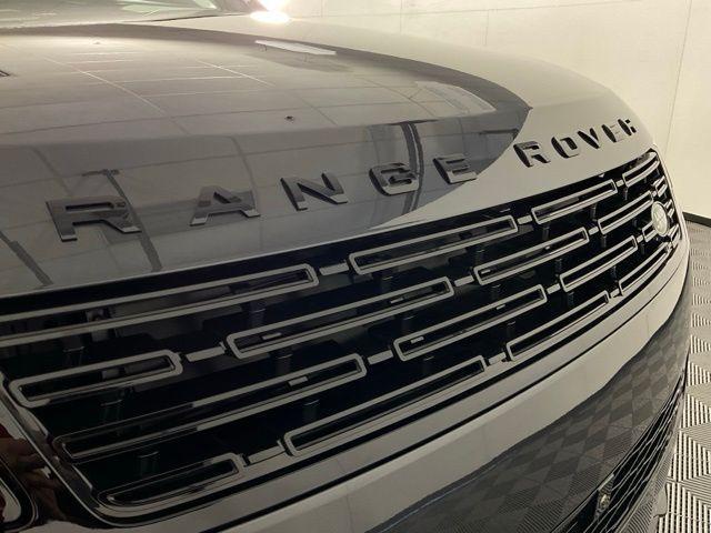 new 2025 Land Rover Range Rover Sport car, priced at $108,649