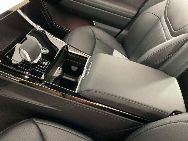 new 2025 Land Rover Range Rover Sport car, priced at $108,649