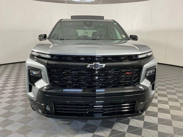 used 2024 Chevrolet Traverse car, priced at $49,294
