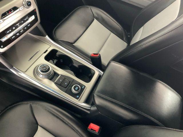 used 2022 Ford Explorer car, priced at $27,933