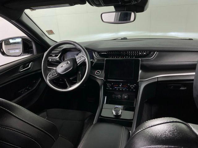 used 2024 Jeep Grand Cherokee car, priced at $32,671