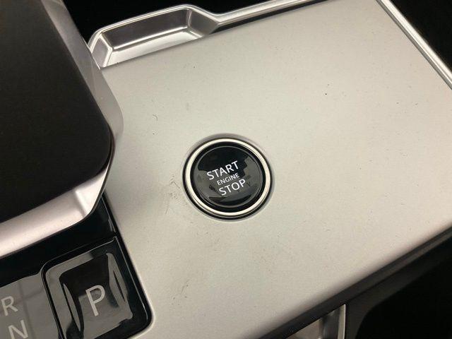new 2025 Land Rover Range Rover car, priced at $152,594