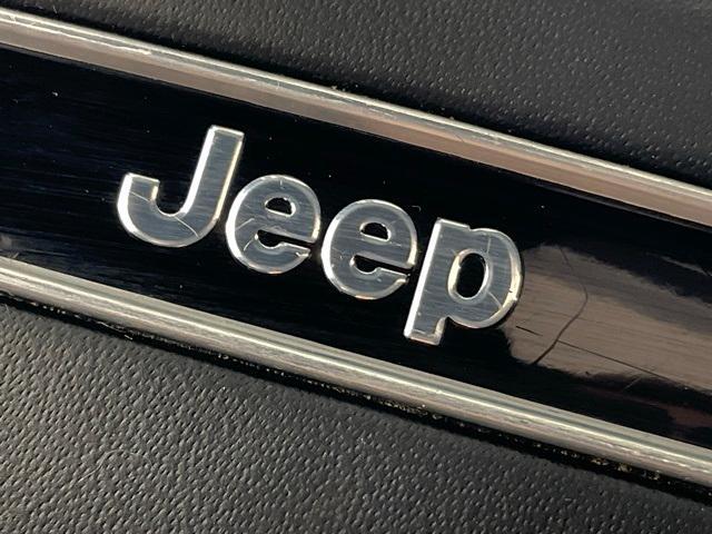 used 2022 Jeep Grand Cherokee car, priced at $38,959