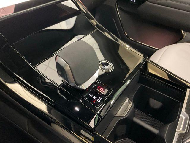 new 2025 Land Rover Range Rover Sport car, priced at $109,909