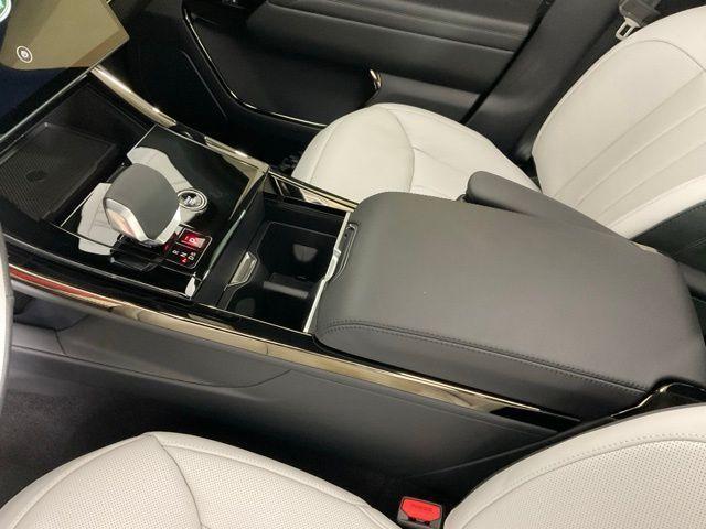 new 2025 Land Rover Range Rover Sport car, priced at $109,909