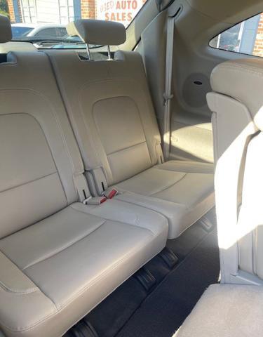 used 2010 Hyundai Veracruz car, priced at $5,995