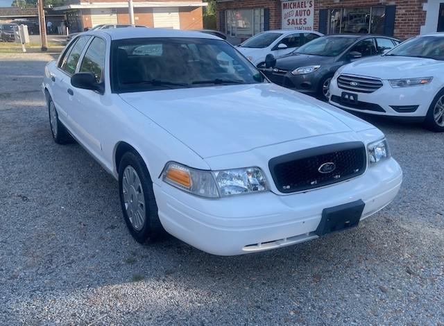 used 2010 Ford Crown Victoria car, priced at $5,995