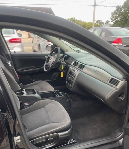 used 2015 Chevrolet Impala Limited car, priced at $3,995