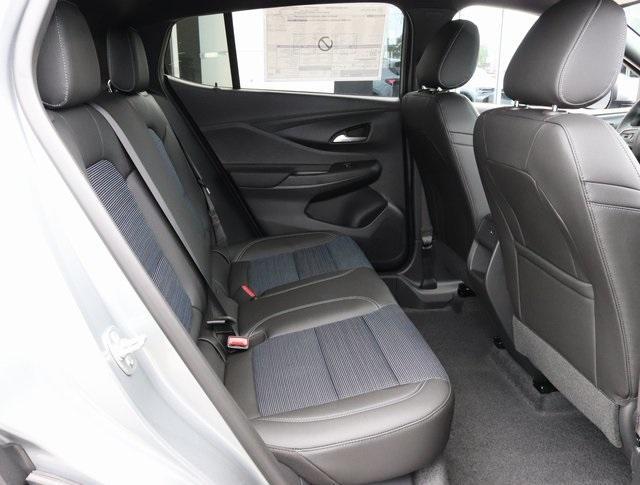 new 2025 Buick Envista car, priced at $27,775
