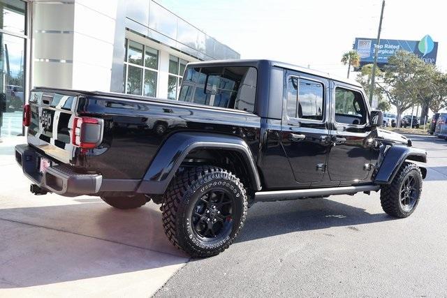 used 2025 Jeep Gladiator car, priced at $42,811