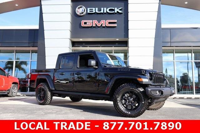 used 2025 Jeep Gladiator car, priced at $41,478
