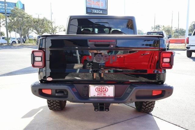 used 2025 Jeep Gladiator car, priced at $42,811