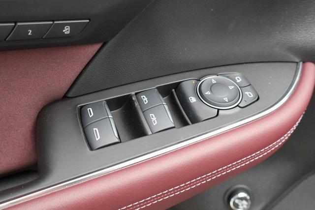 new 2025 Buick Envision car, priced at $44,240